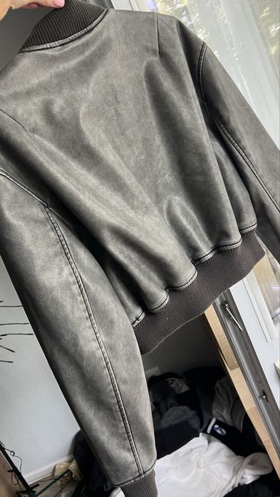 Бомбер кожанка куртка Zara