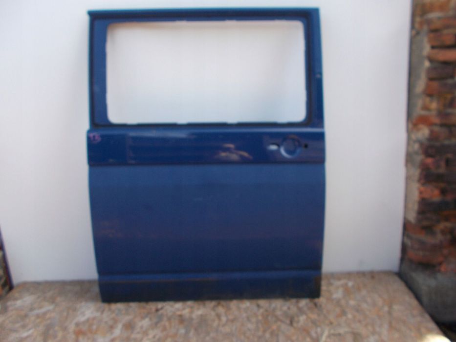 VW VW T5 T6 03-15 CARAVELLE MULTIVAN DRZWI PRAWE PRZESUWNE