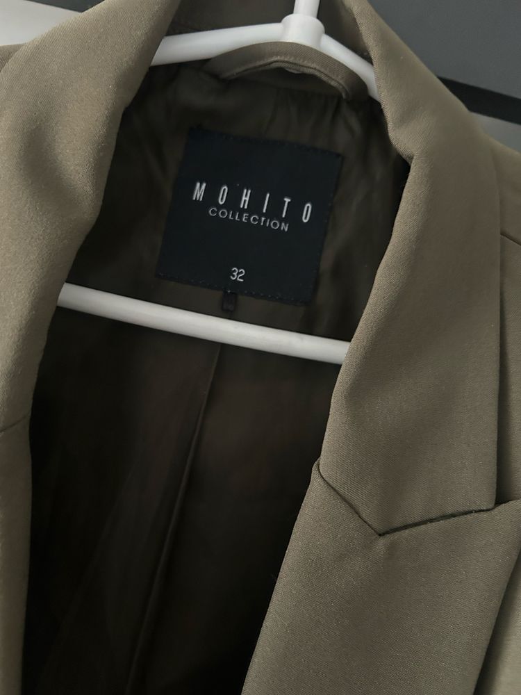 Marynarka khaki oliwkowa 34 xs profilowana mohito