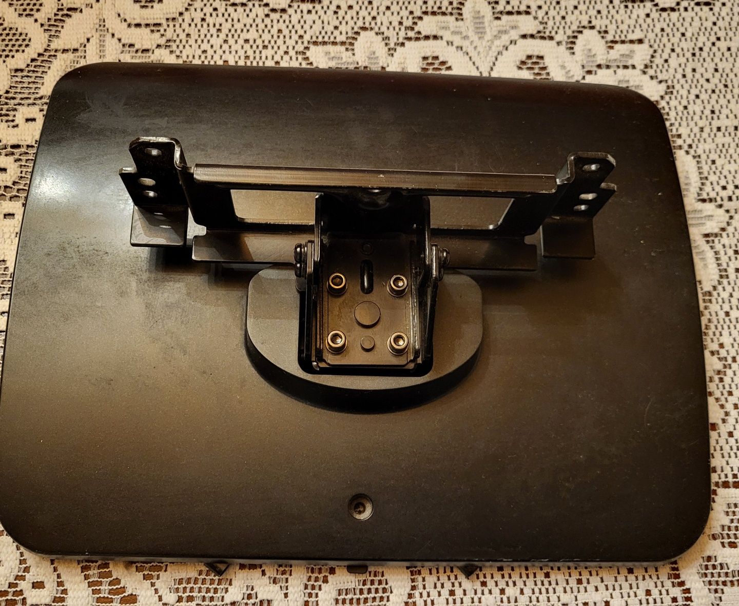 Toshiba 32A3000P podstawa,noga,stojak