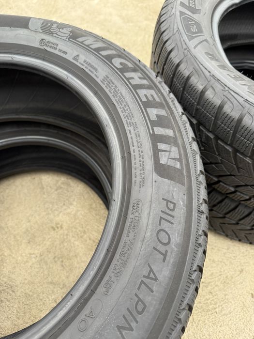 225/60/17 Michelin Pilot Alpin 5