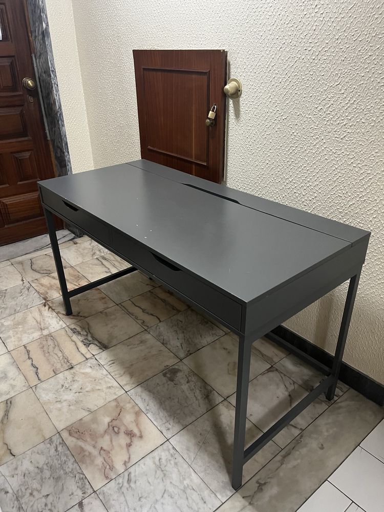 Mesa de escritorio