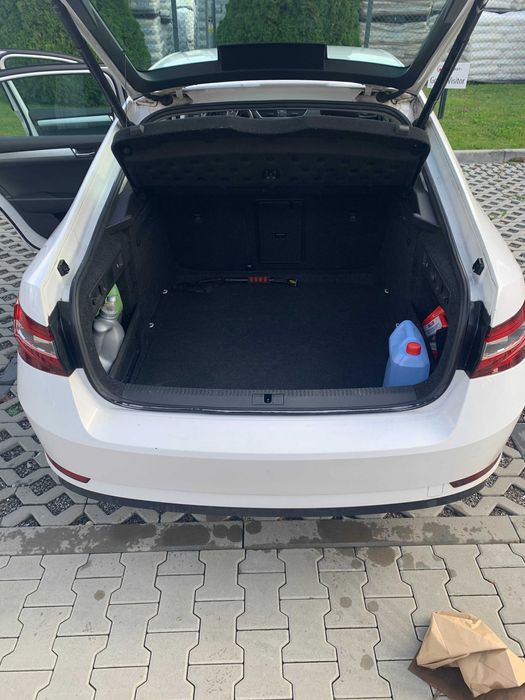 Skoda Superb Skoda Superb 1.8