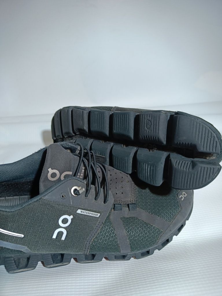 Buty do biegania On Running 38.5