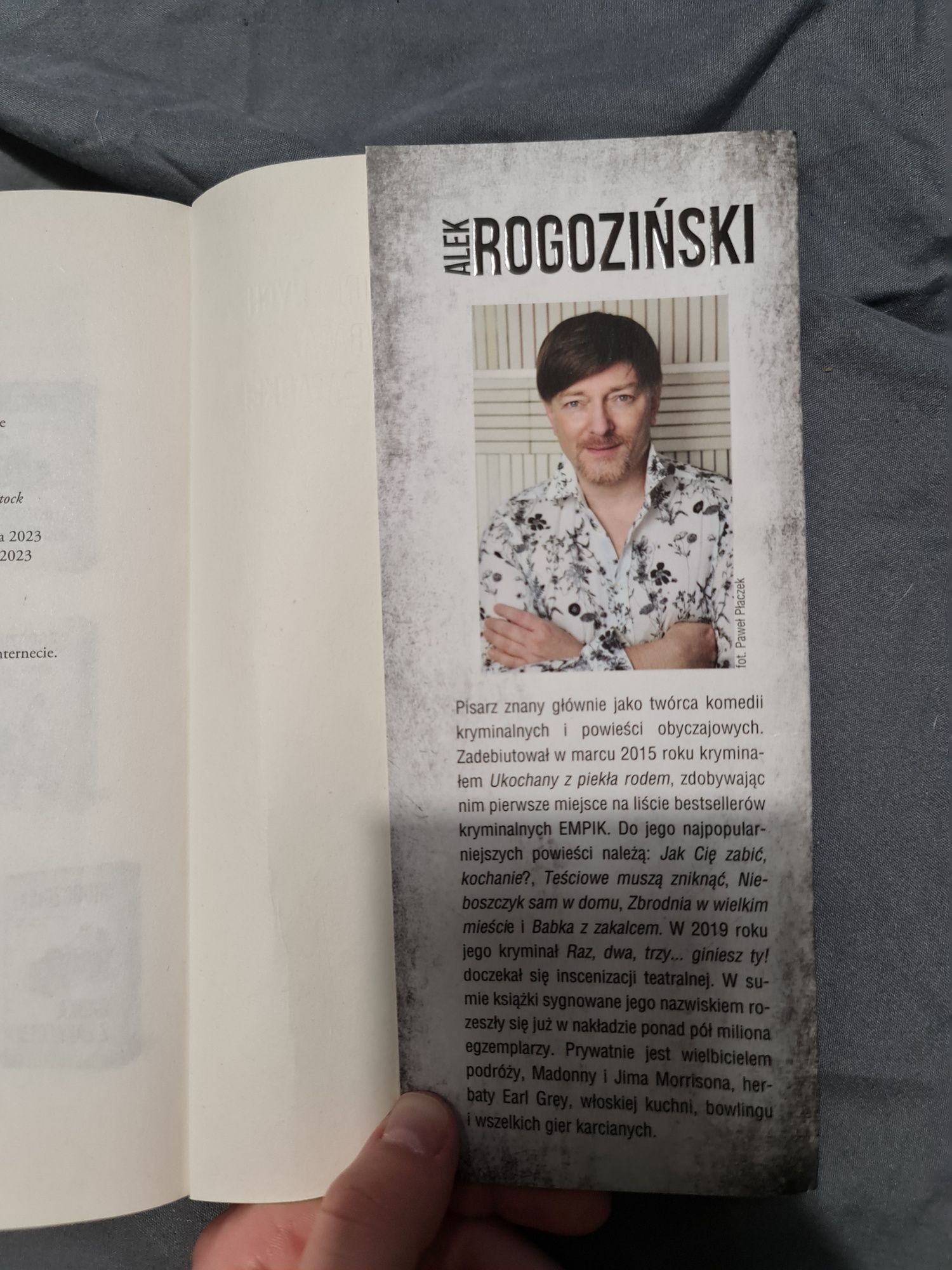 Książka ,,Kto zabił kopciuszka?" Alek Rogoziński