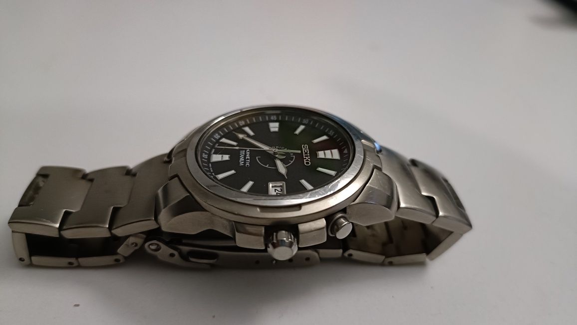 zegarek  męski seiko kinetic titanium