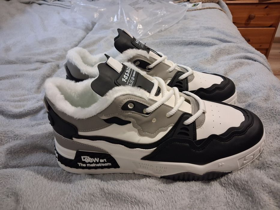 NOWE Buty męskie-sportowe, rozmiar 47, ocieplane