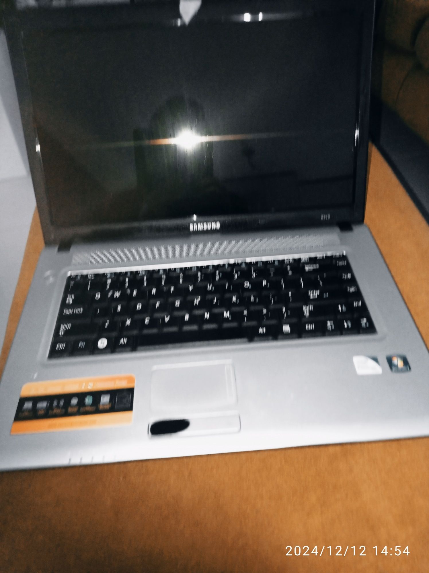 Mam do sprzedania Laptop Samsung ,używany ,czysty bez żadnych śladów u