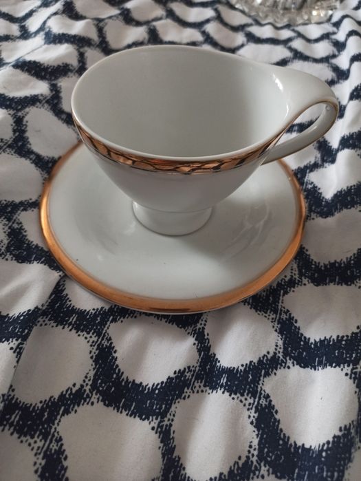 Filiżanka z talerzykiem