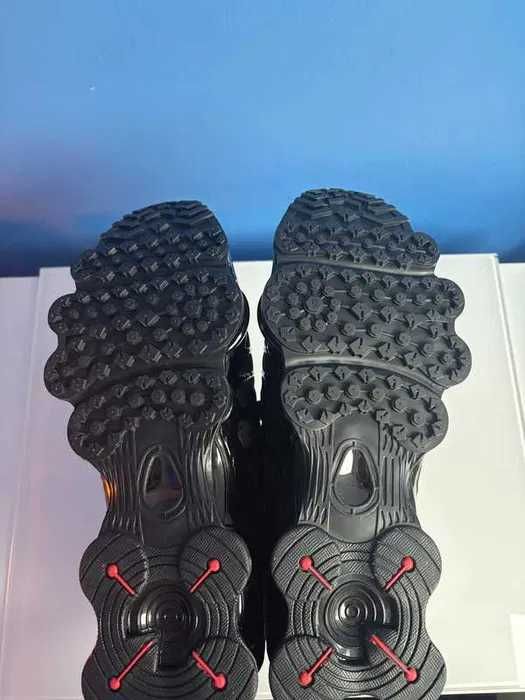 Buty NikeShox TL Moda Obuwie sportowe rozmiar.42