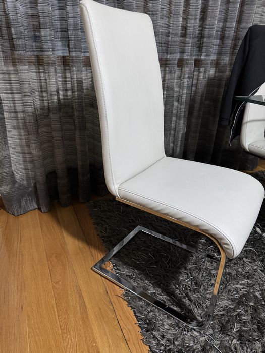 Mesa de jantar + 6 cadeiras