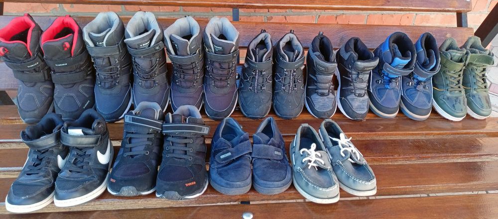 Дитяче підліткове якісне взуття Treksta, Everest, Nike, Merrell