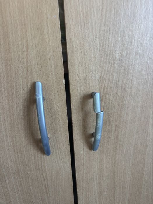 Armário usado com arrumação