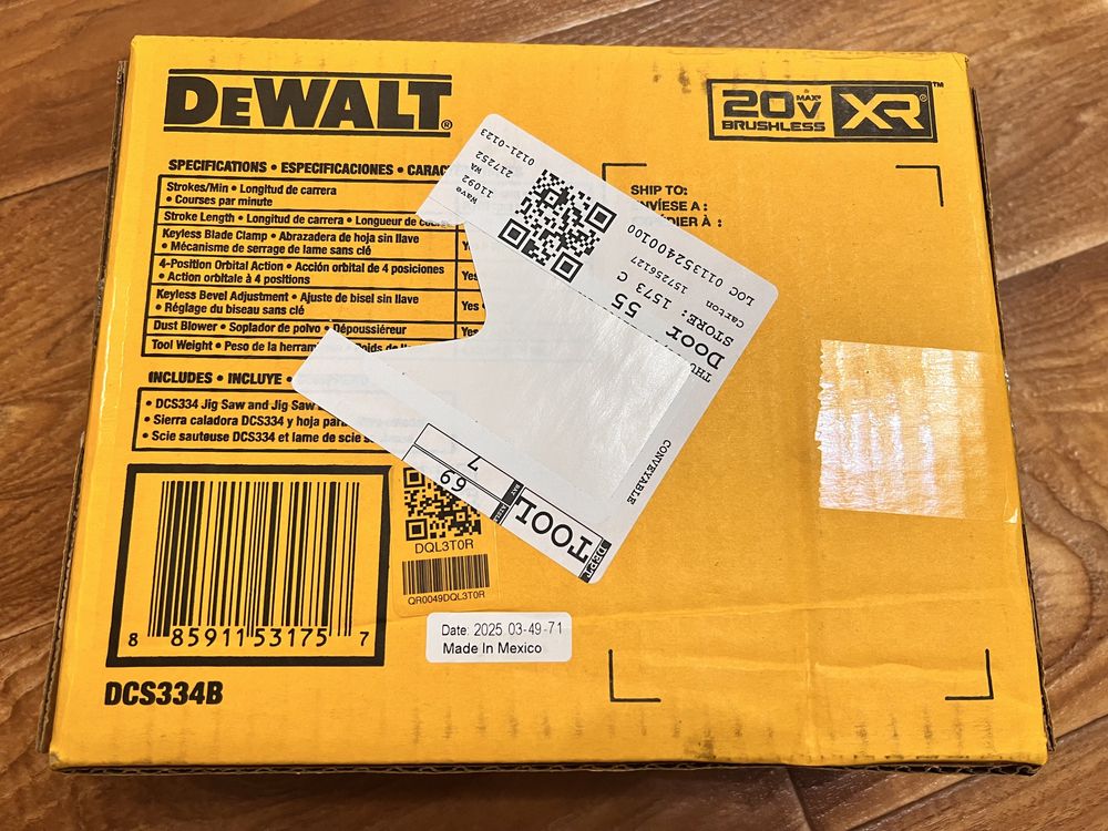 Лобзик Dewalt dcs334b