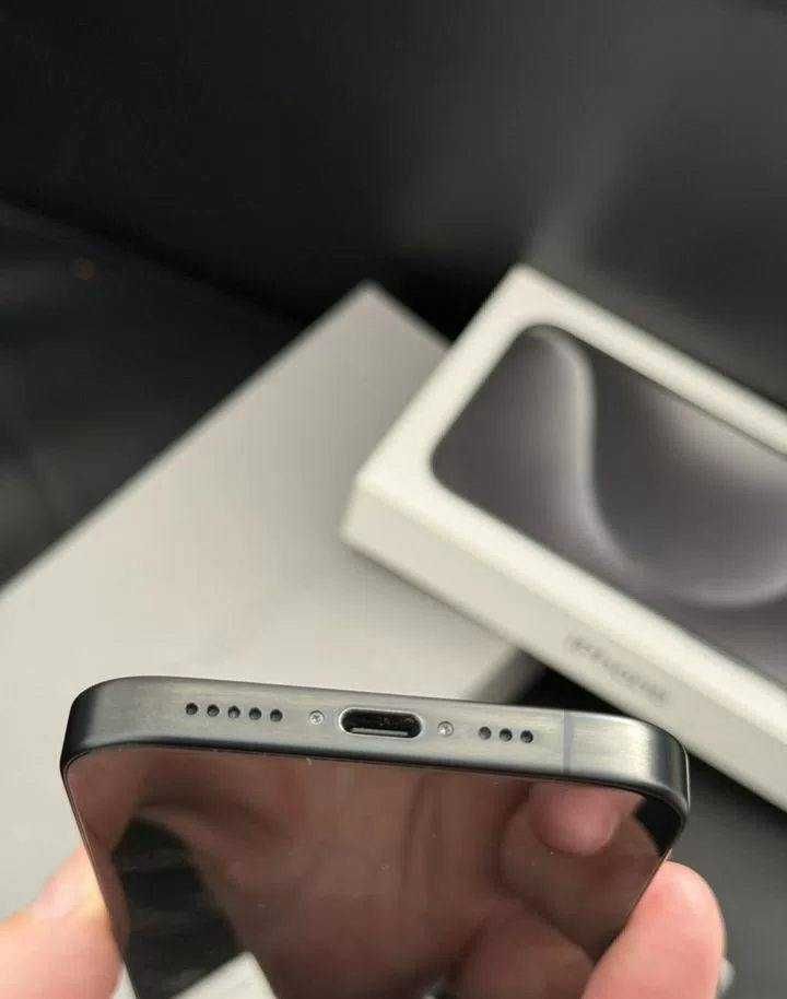 iPhone 15 Pro, 128 ГБ