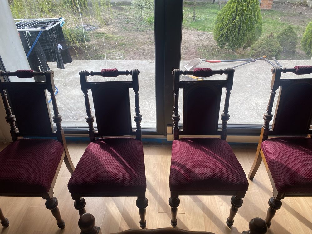 4 Krzesła przedwojenne