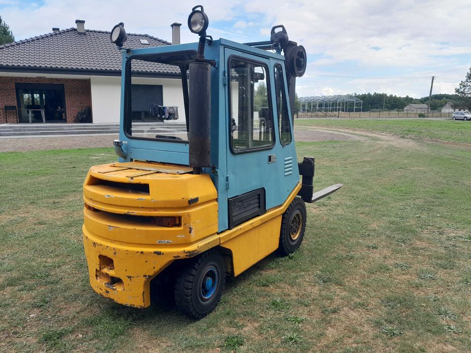 Wózek widłowy H25 stan bardzo dobry Diesel
