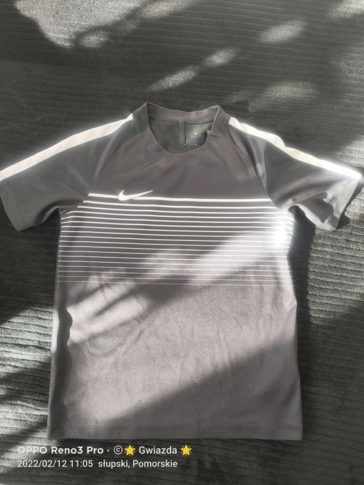 3 koszulki młodzieżowe . 2 Adidas i 1 Nike 152 - 164 oryginalne