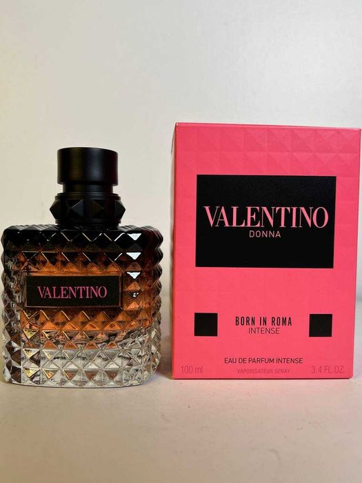 Парфумована вода Valentino Born in Roma Donna Intense