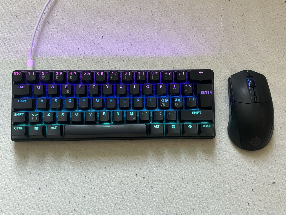 Klawiatura gaming  mechaniczna Apex Pro Mini plus mysz