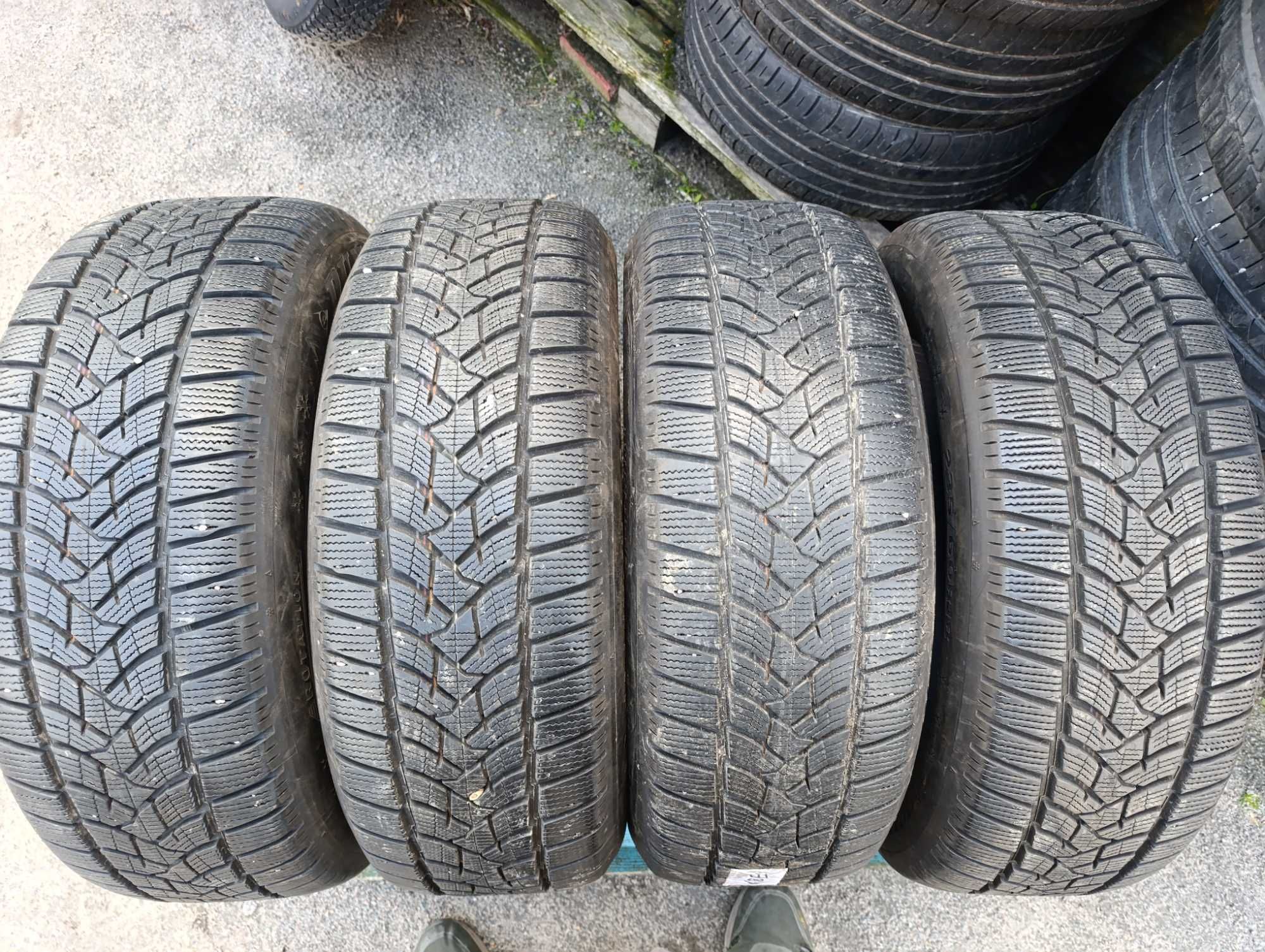 Бу шини зимові Dunlop Winter Sport-5 235 60 r18 залишок 7.5-8мм