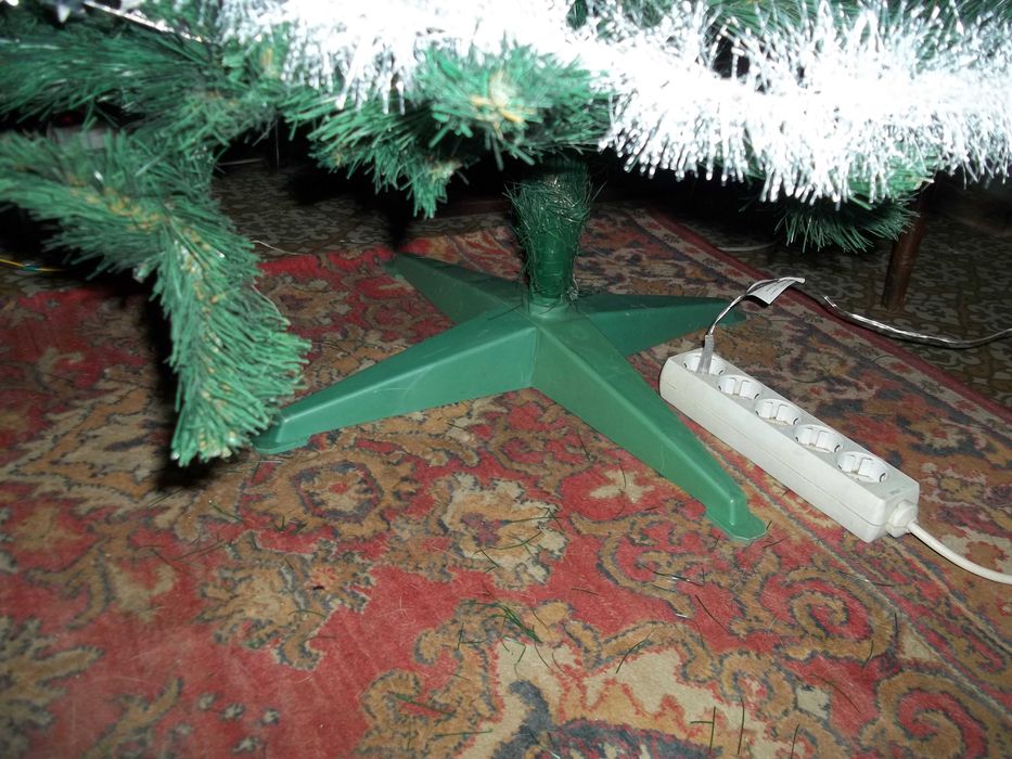 елка искуственная 180 см