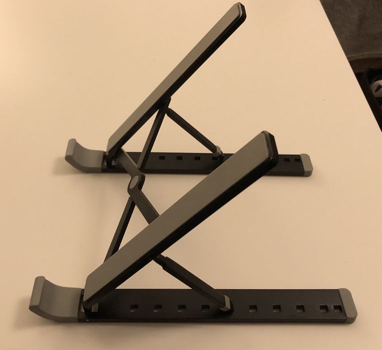 Skladana podstawka na laptopa