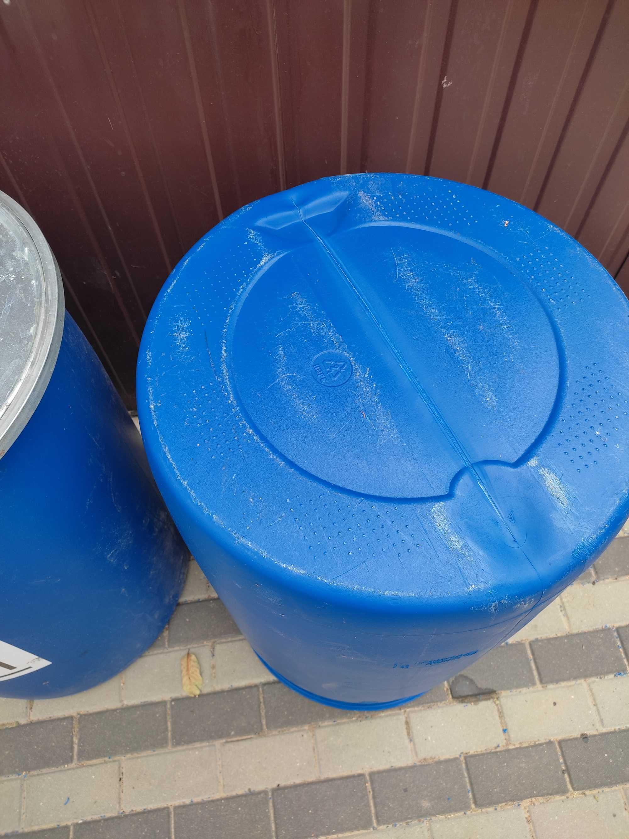 Beczka plastikowa 200l na paliwo wodę itp