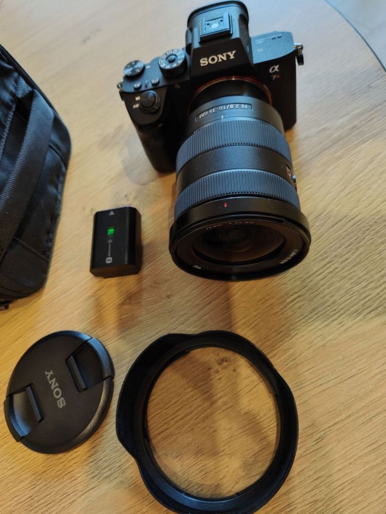 SONY a7R III + lens Sony FE 16-35mm f/2.8 GM