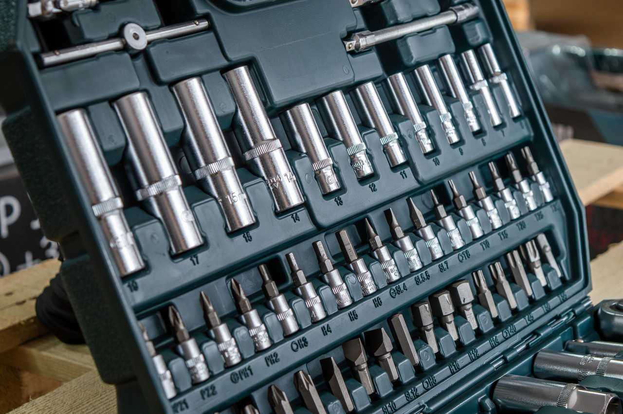 Набор инструментов Gut Meister 94 ключи набір інструментів GM-01094