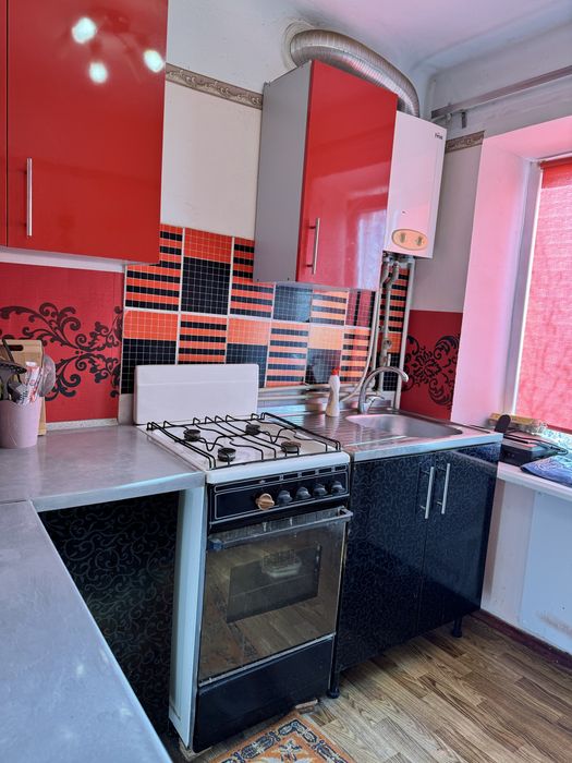 Продам 1 кім. квартиру (Дендропарк)