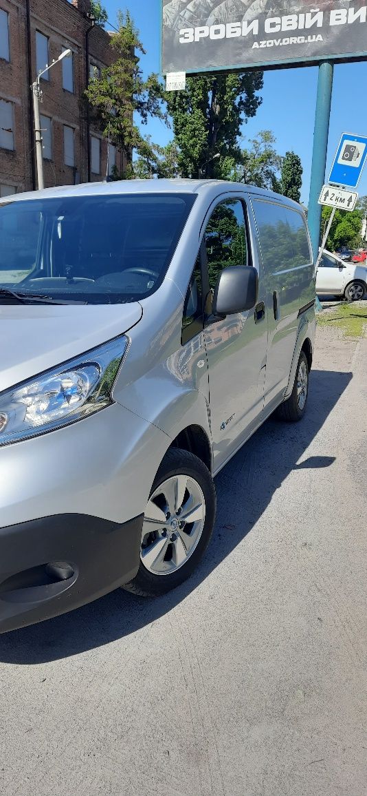 Nissan e-nv200 40 Квт 2020г 61.000 пробег