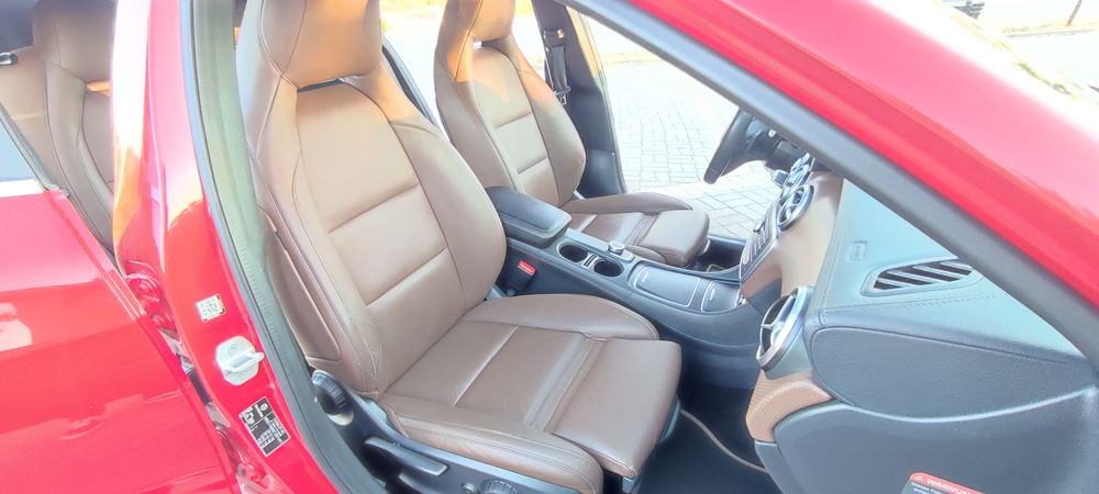 Mercedes A200CDI Automático ANO2016 troco 289€ Mês Garantia