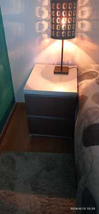 Mesa de cabeceira Malm IKEA