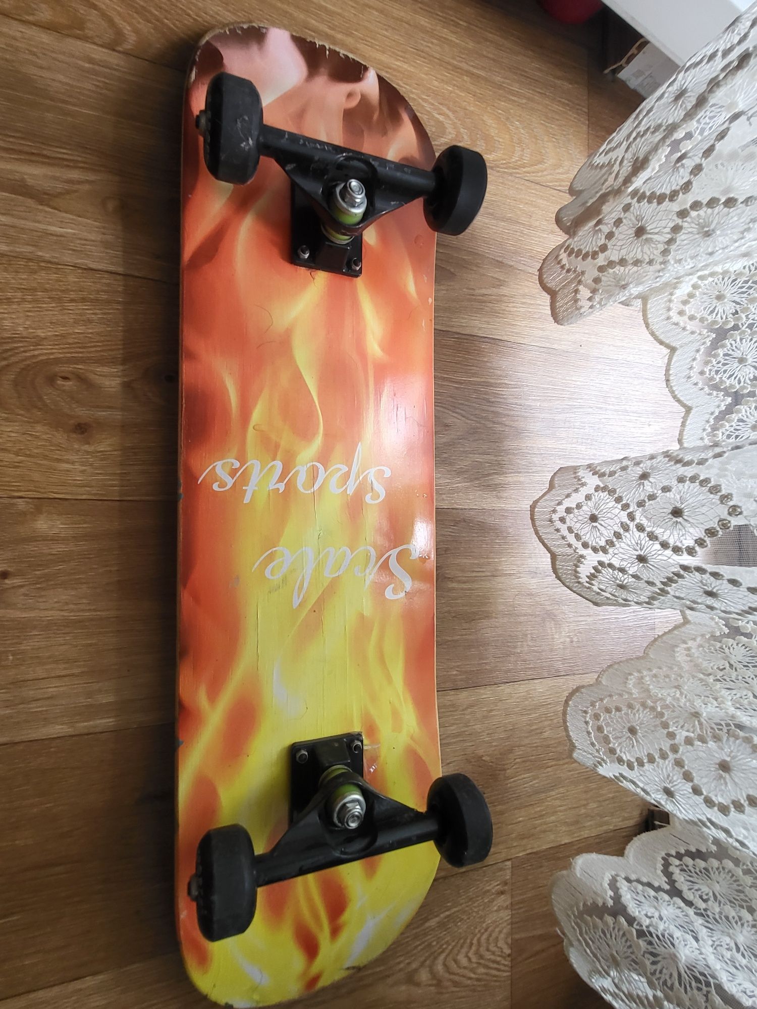 Продам дитячий скейт б/в Scale sports