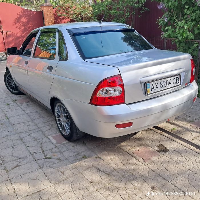 Продам приору хорошому стані