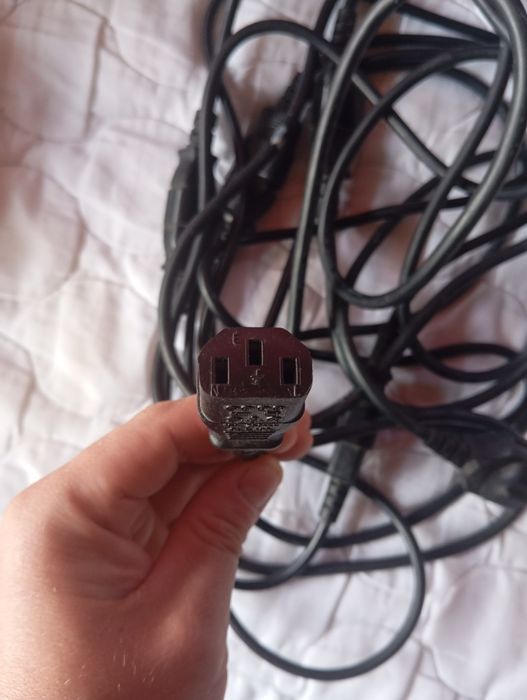 Кабель живлення ПК