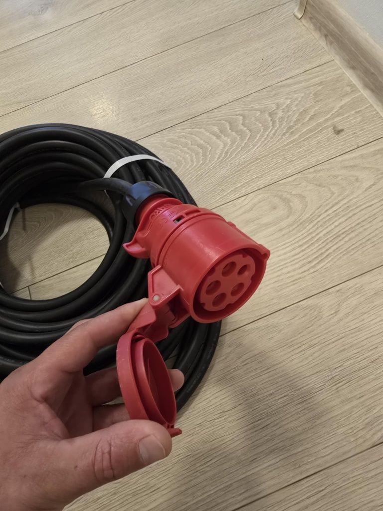 Kabel siłowy nowy 25 m