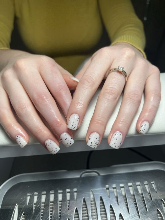 Шукаю модельок оплата за матеріал.