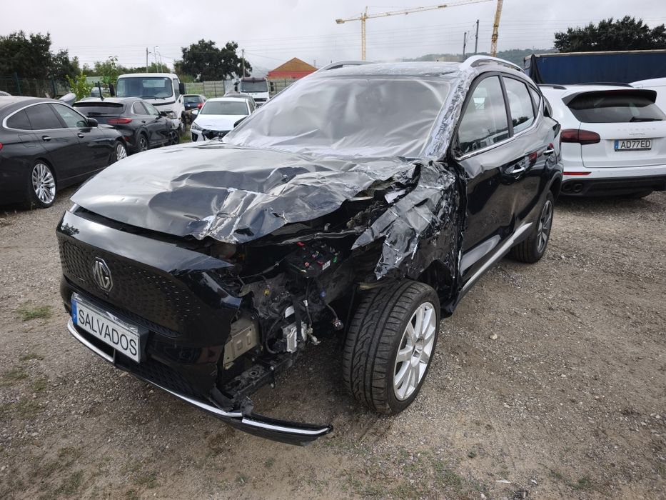 MG  ZS 100% eléctrico para peças