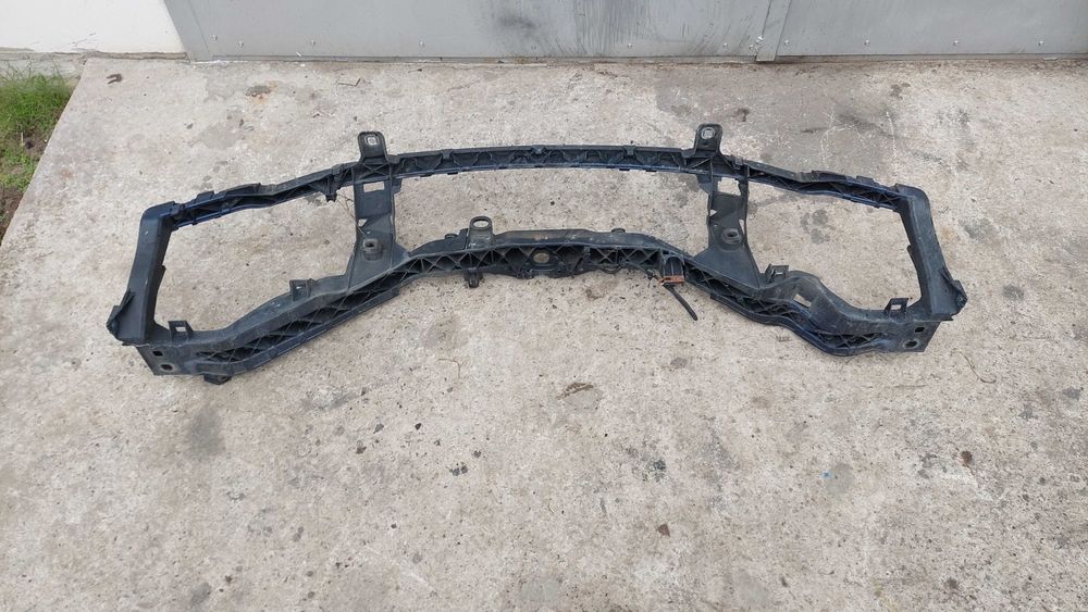 панель передняя телевізор ford focus mk2 8m518b041  c max 3m51-8b041
