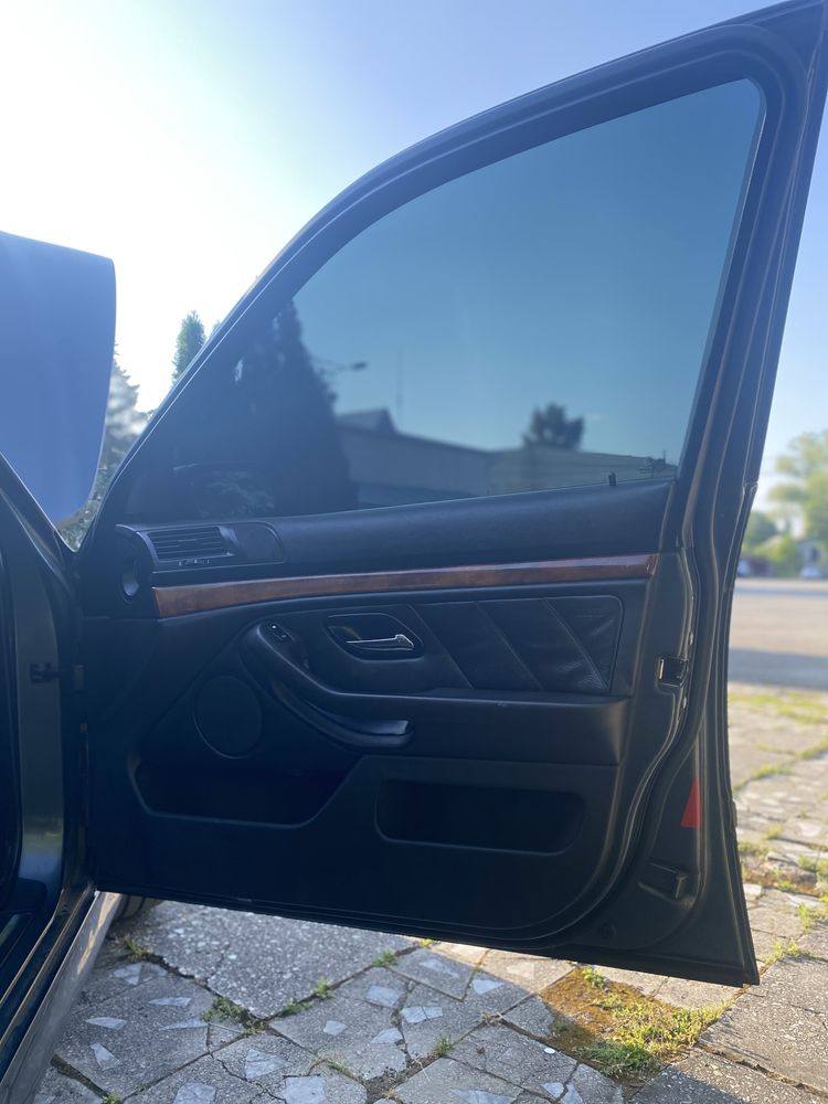 Продам    Bmw е39