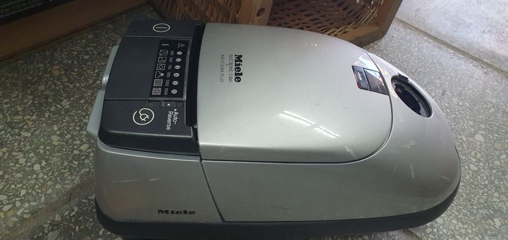Odkurzacz MIELE electronic 365I
