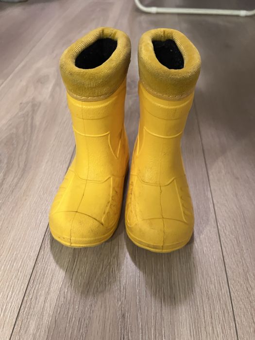 Żółte kalosze befado 23