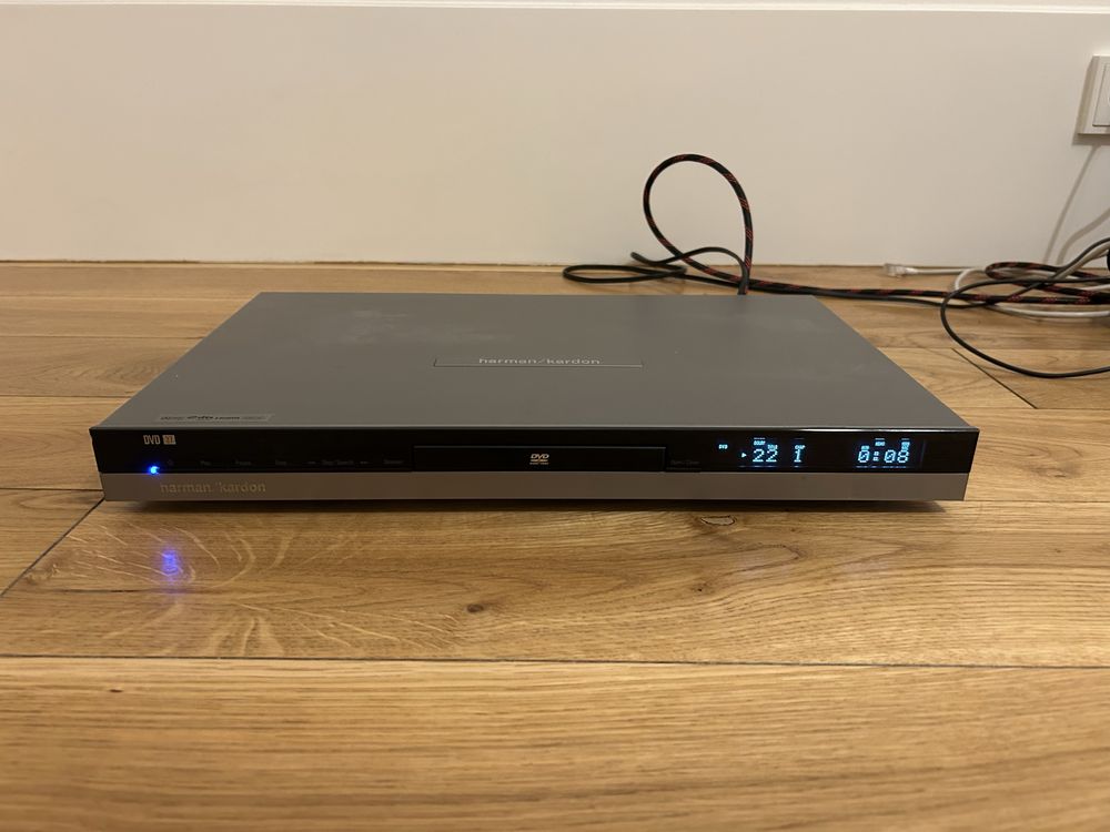 Harman Kardon DVD 37 HDMI + Pilot