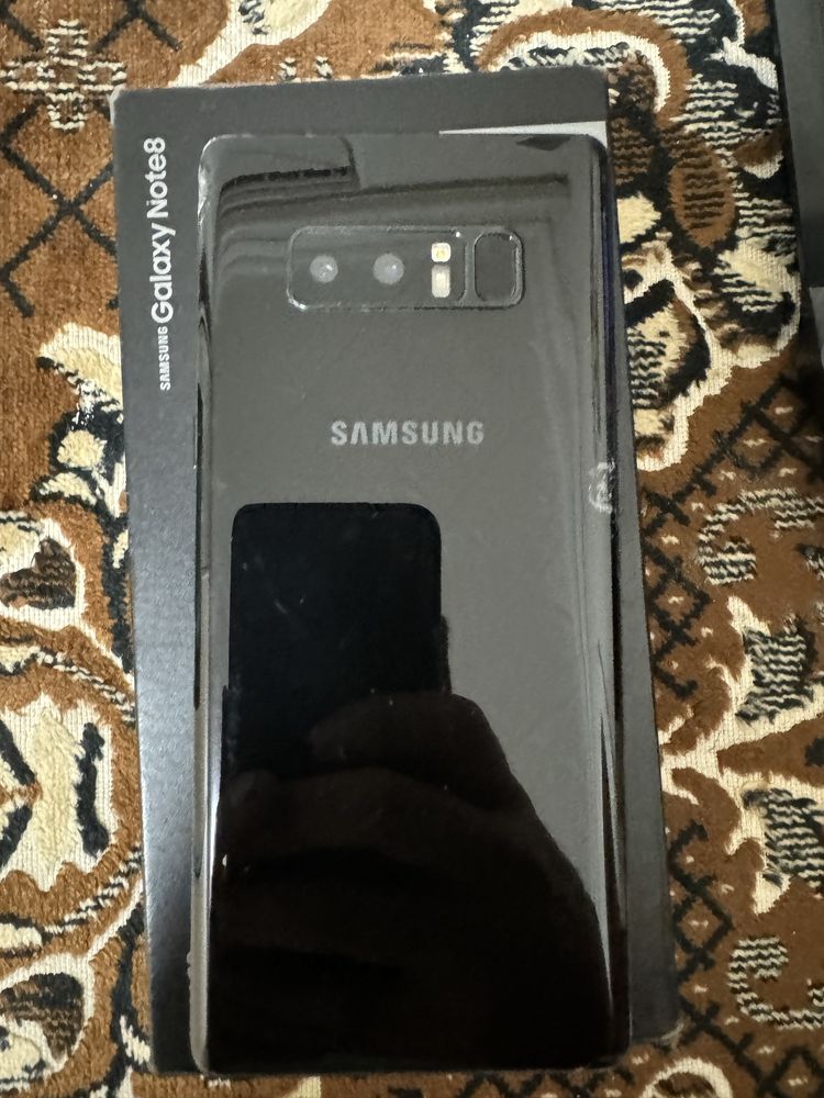 Продам телефон Samsung Note8
