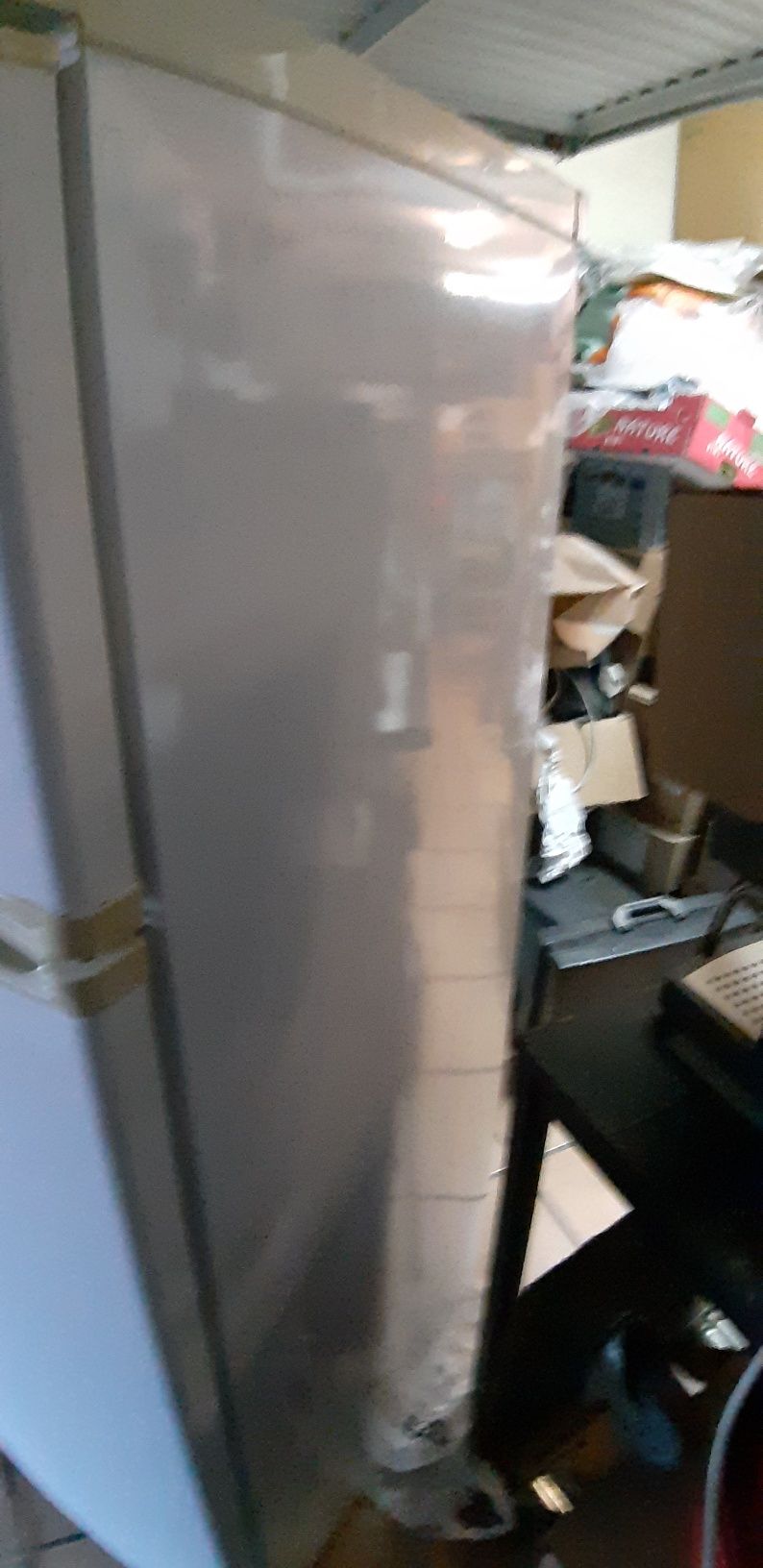 Frigorifico em ótimo estado e a funcionar muito bem