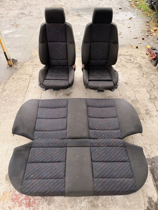 Wnetrze, fotele sporty M-Rain e36 motorsport