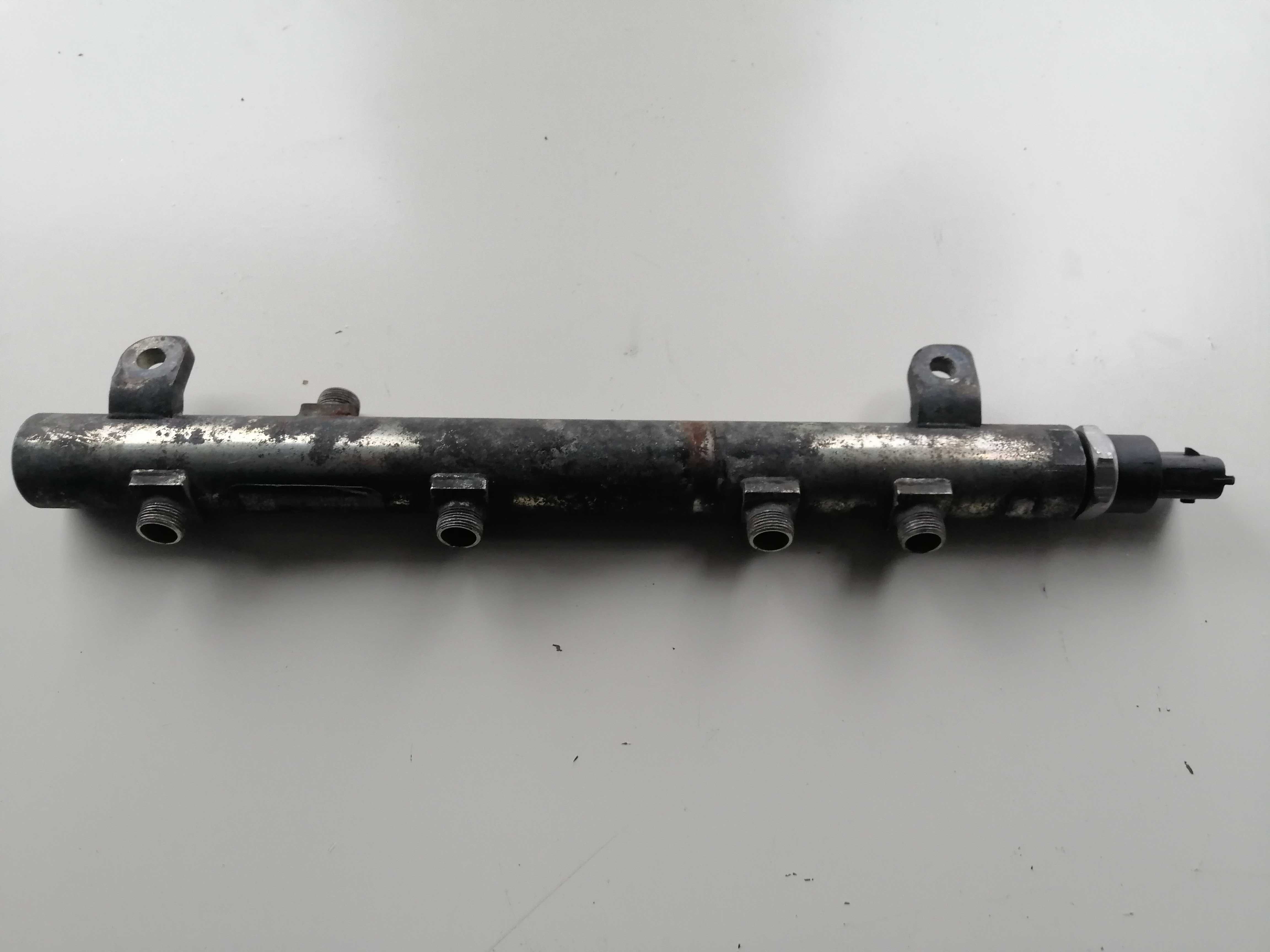 Listwa wtryskowa BOSCH Fiat Iveco Citroen Peugeot Nr:0  445  214  107