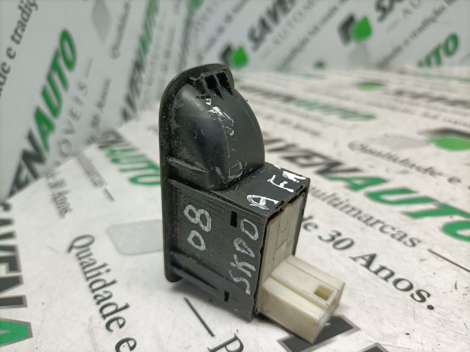 Comando / botão / interruptor vidros trás esquerdo SKODA Fabia II Hatc
